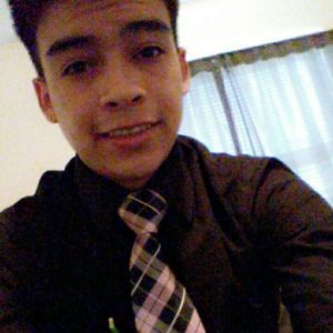 Meet your Posher, Adrián